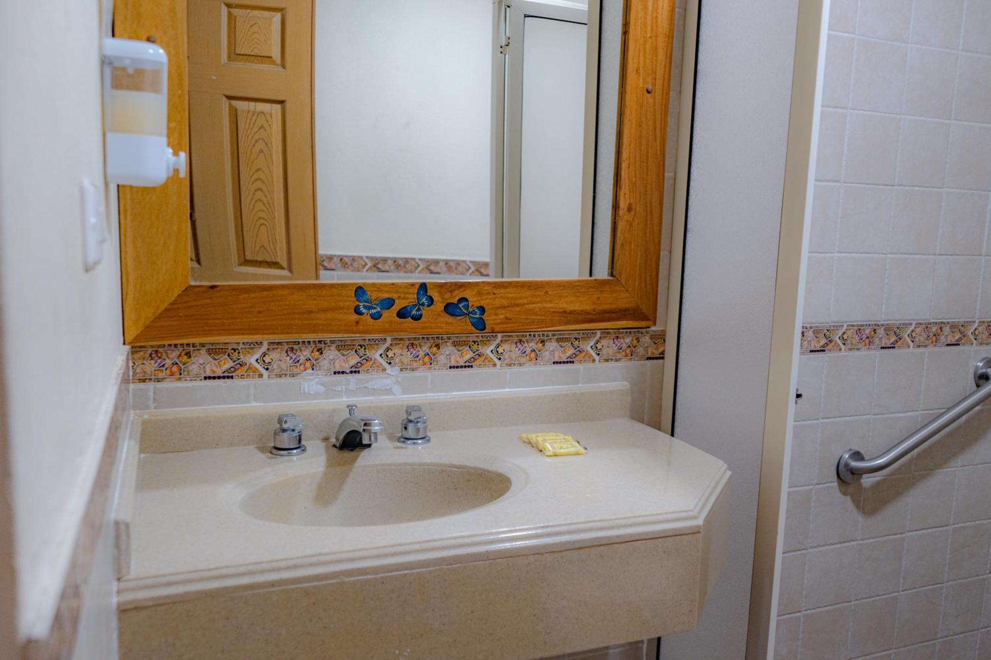 Hotel Barranqueros Soleden El Socorro Eksteriør bilde